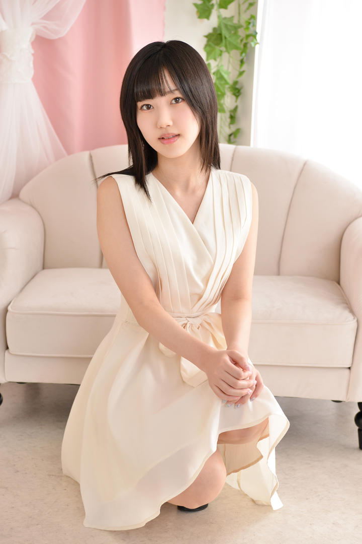 日本一本到av清纯美女高清免费自拍