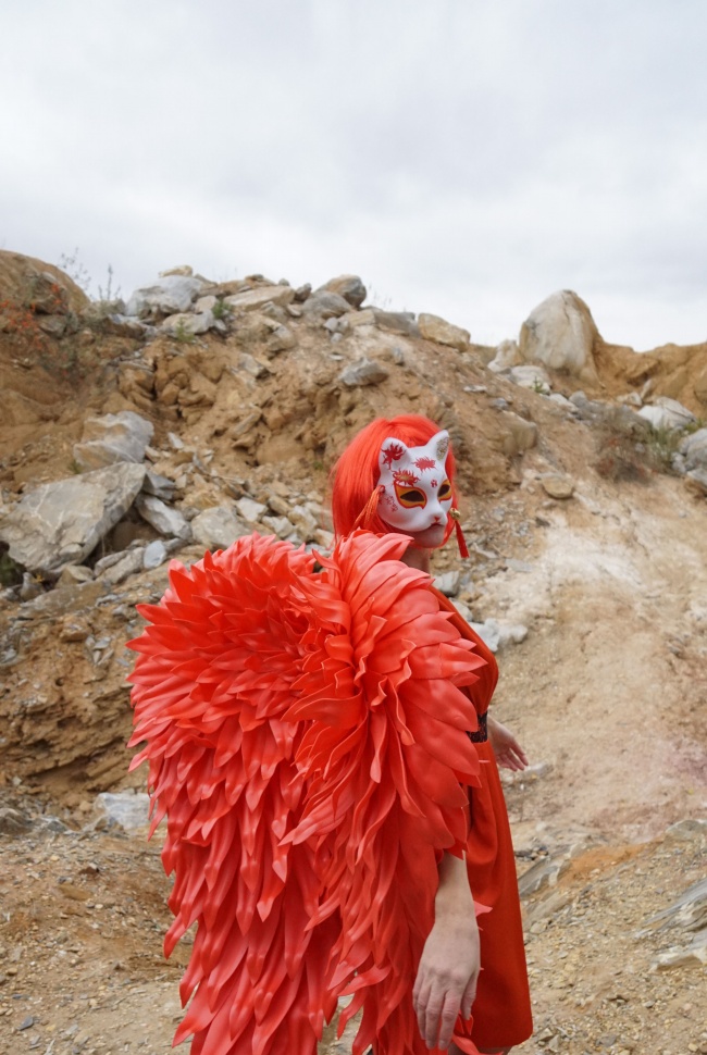 户外cosplay美女写真图片