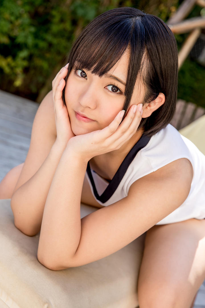 超高清性感漂亮的日本短发美女图片