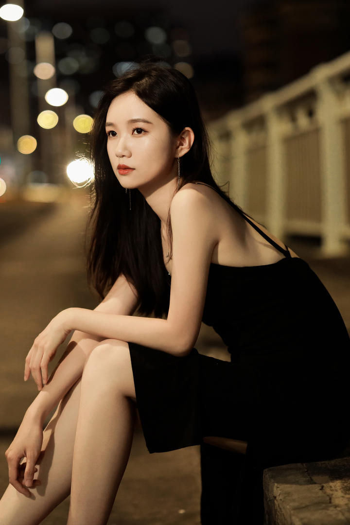 网红美女高架桥写真｜都市夜景人像调色教程｜手机摄影技巧