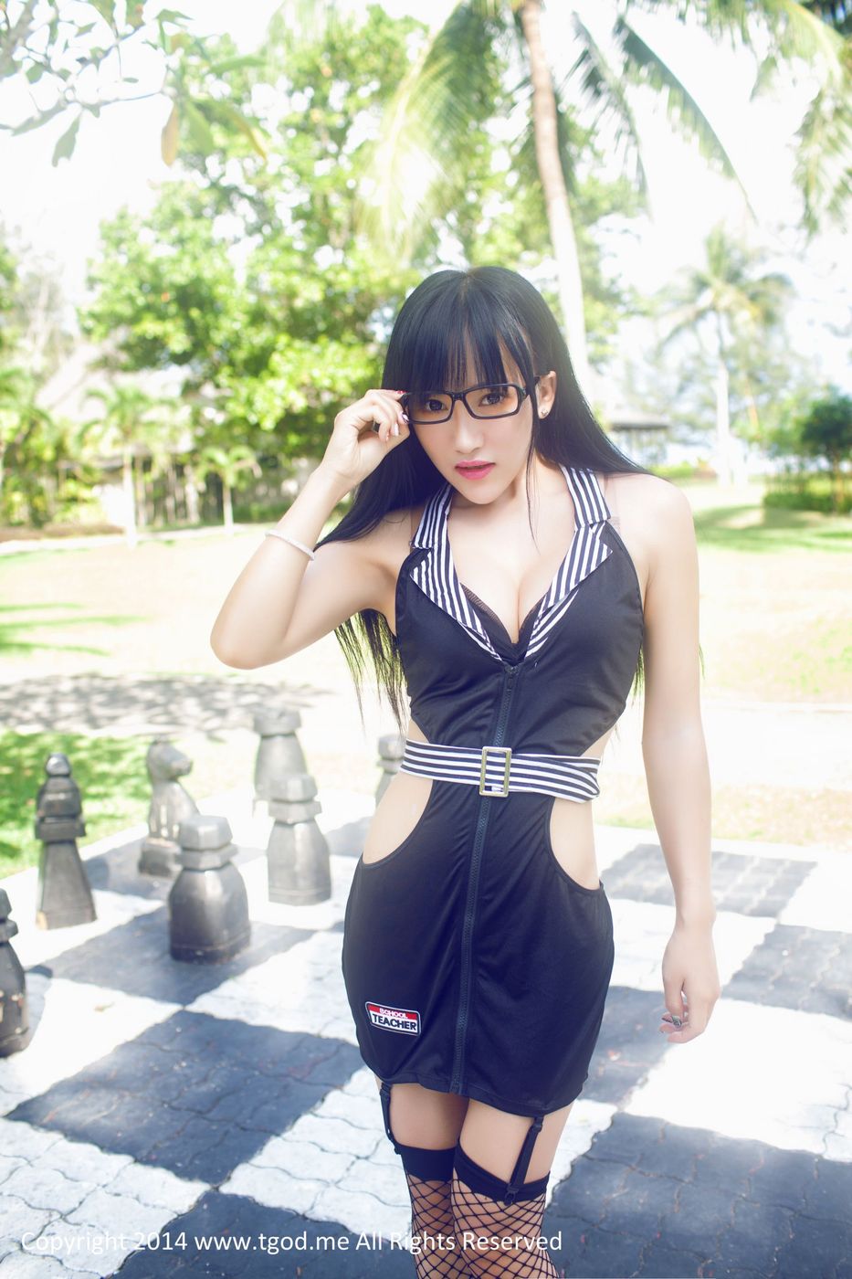 推女神美女模特杨上萱XOXO紧身性感英伦空军制服诱惑