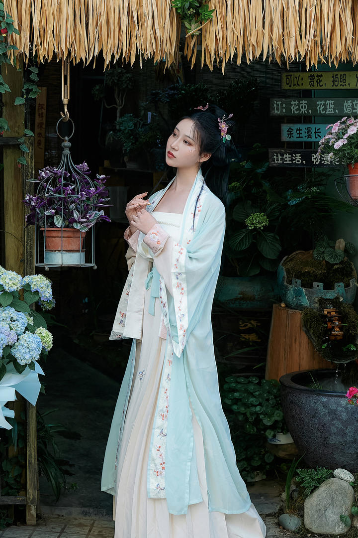 宋代古装美女高清美照人像艺术摄影图片大全