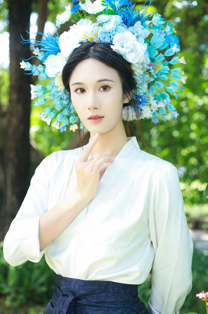 画风唯美的漂亮美女人像摄影写真图片网站