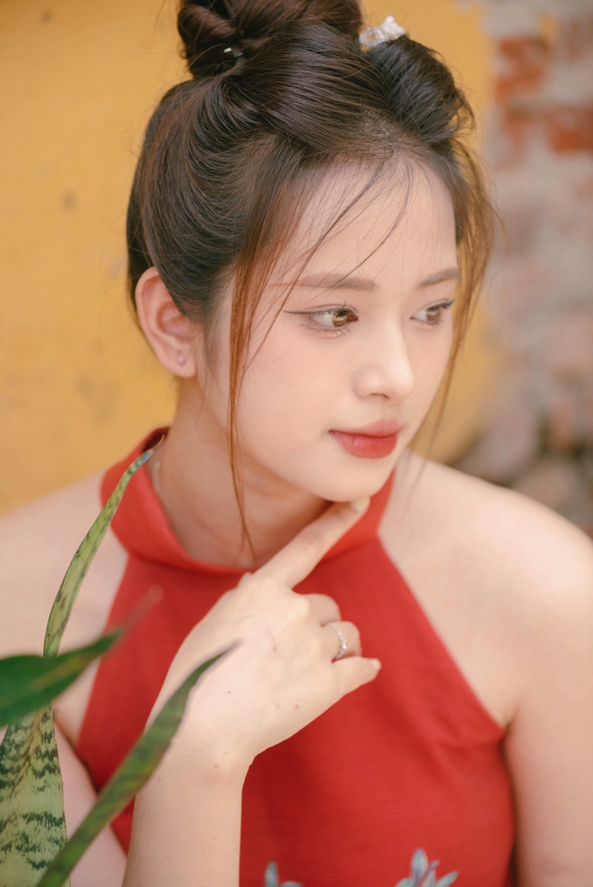 亚洲古典清纯少女性感美女图片