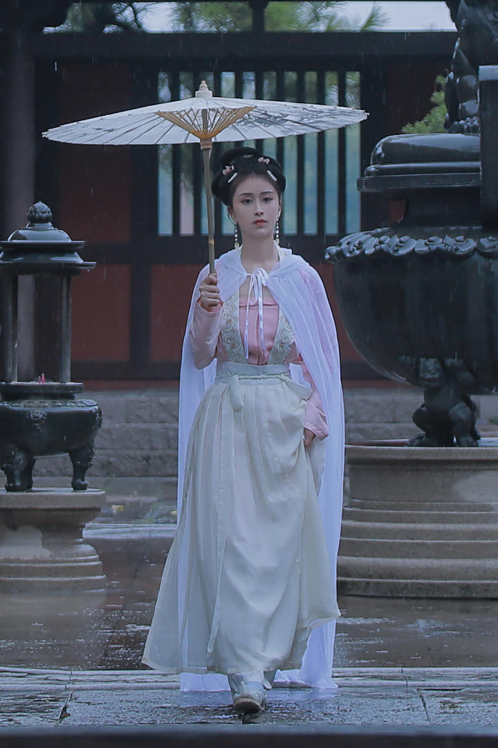 国模吧清纯漂亮美女主播古风艺术照写真图片