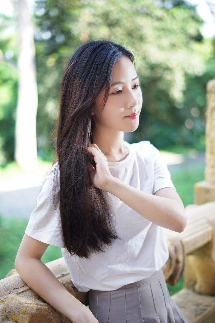 4K超清国内美女卡柔图片