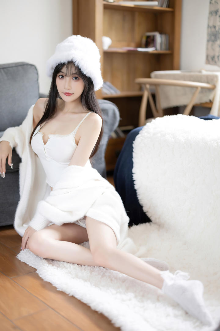 国产女神林星阑mm131美女大尺度私密照尤果图片