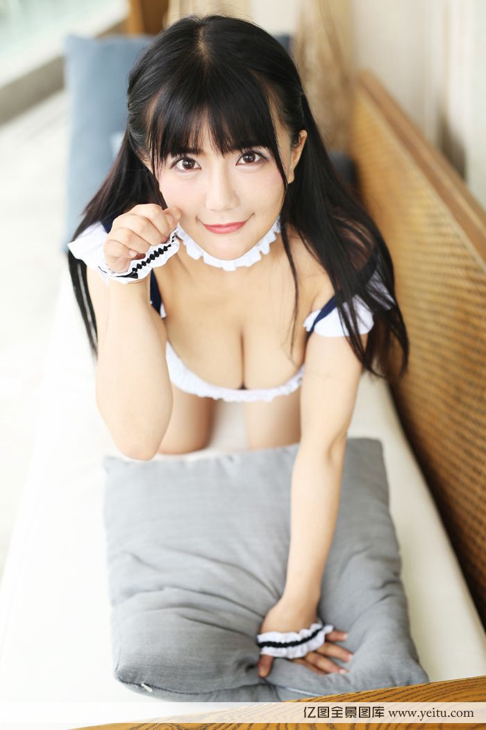 斗鱼美女主播阿乖Kiddo童颜巨乳hold不住