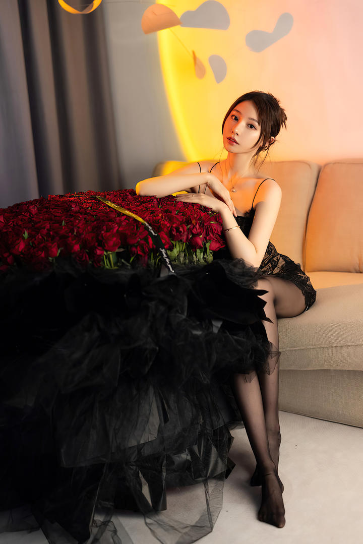 1919极品国模美女艺术写真套图