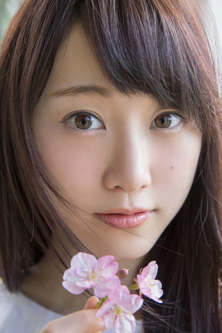 日本大眼睛美女高清脸部特写图片