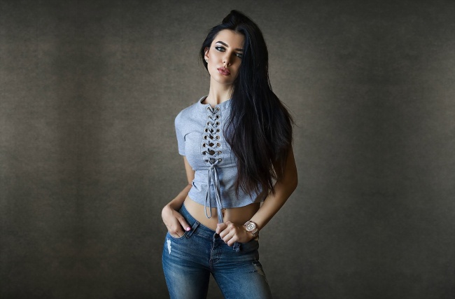 女性人体艺术摄影图片