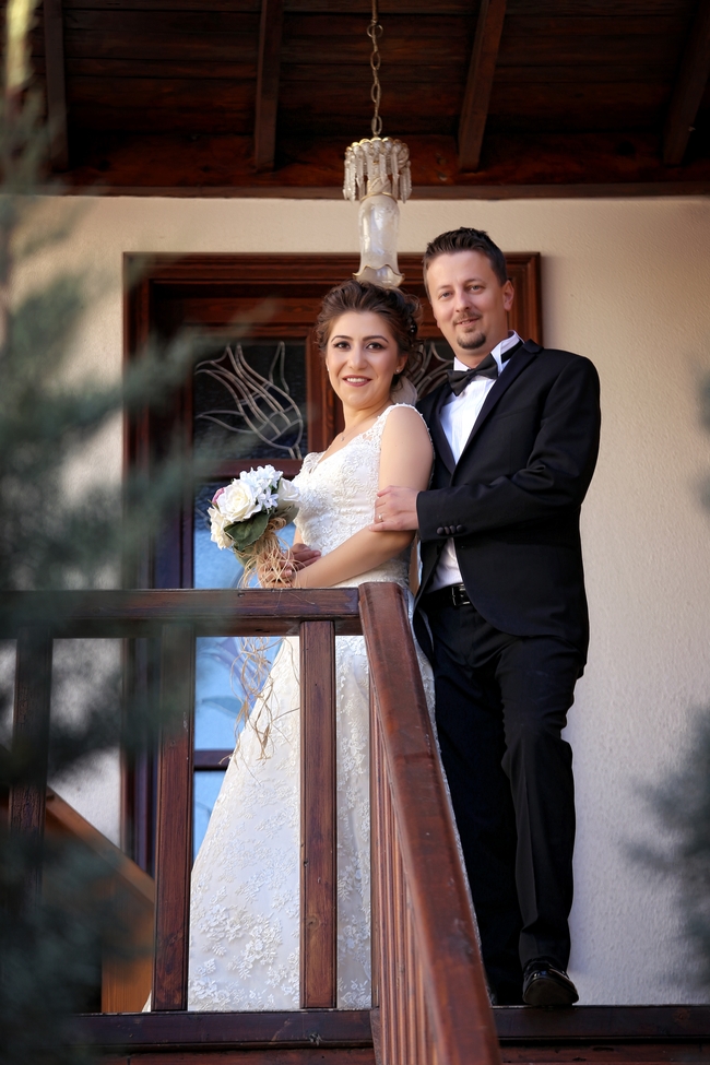 欧美俊男美女露台婚纱写真摄影图片