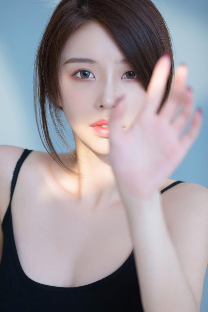 超高清性感漂亮的美女图片