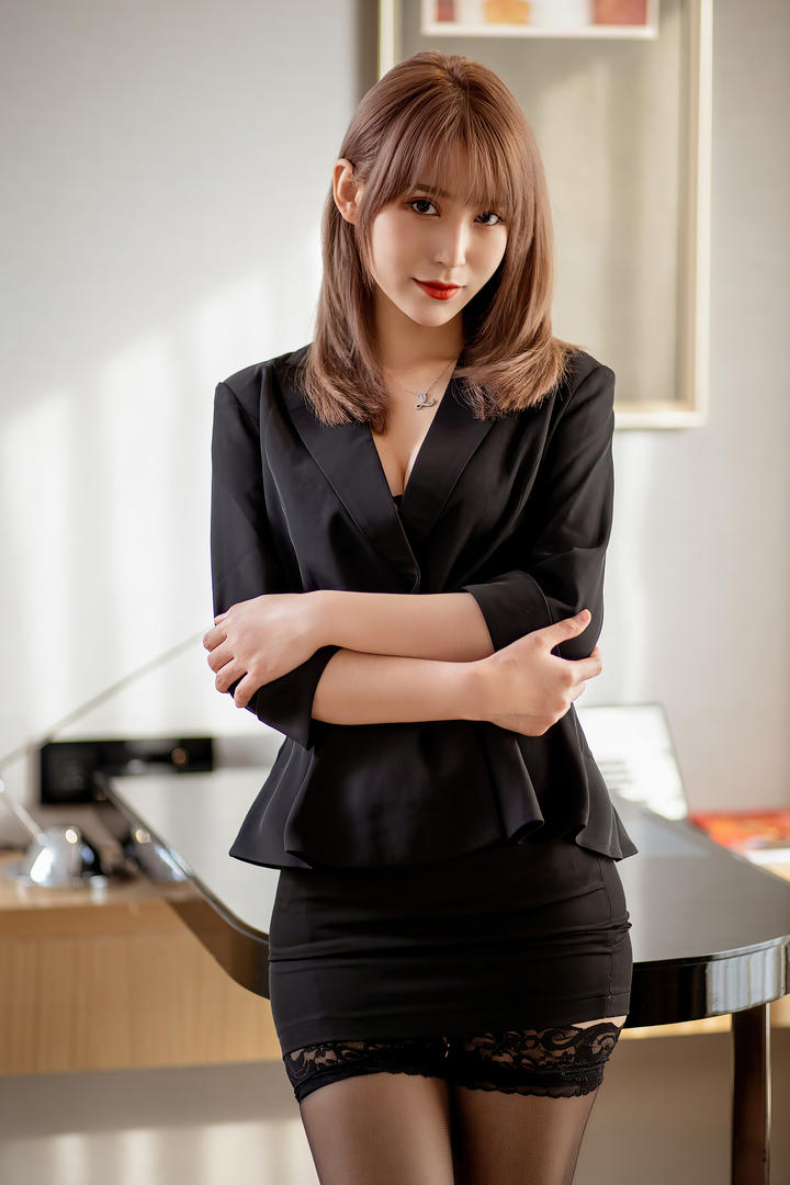 极品国模美女周慕汐高清性感写真