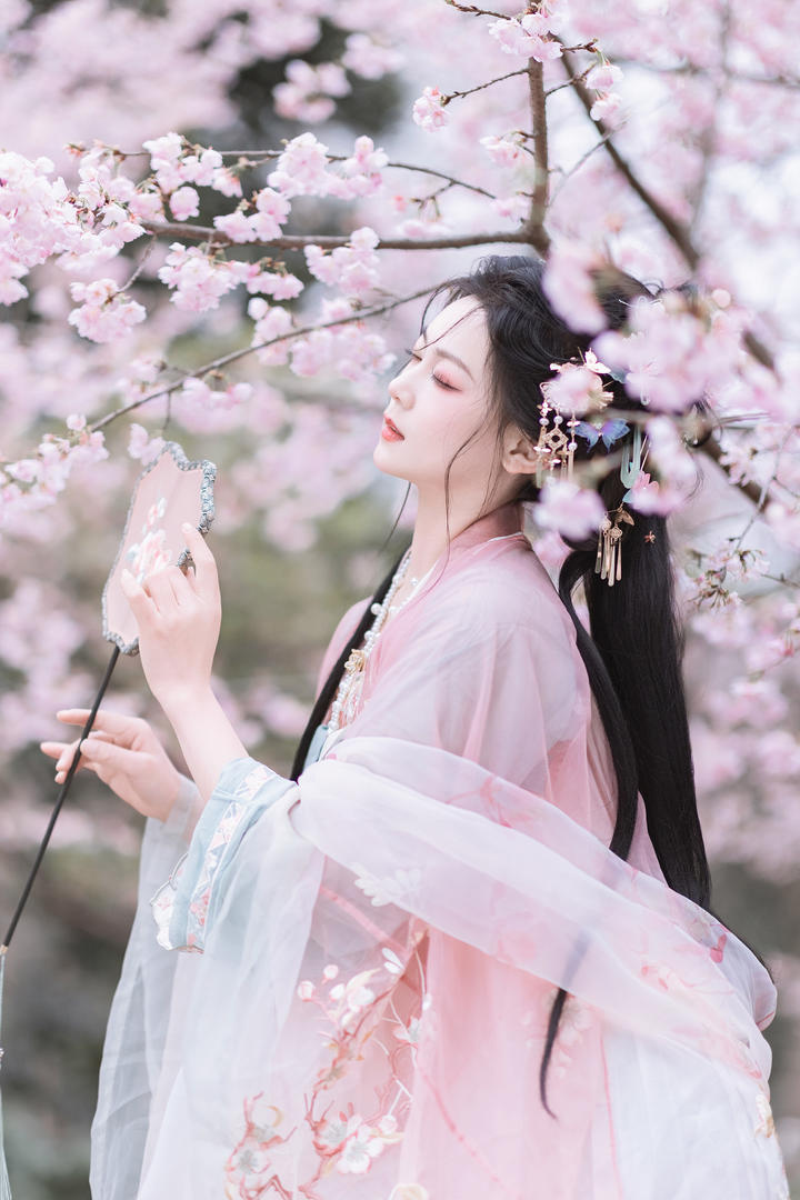 中国唯美古风美女艺术摄影图片