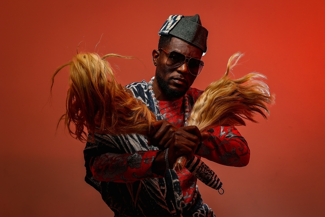 时尚潮流黑人戴墨镜帅哥图片