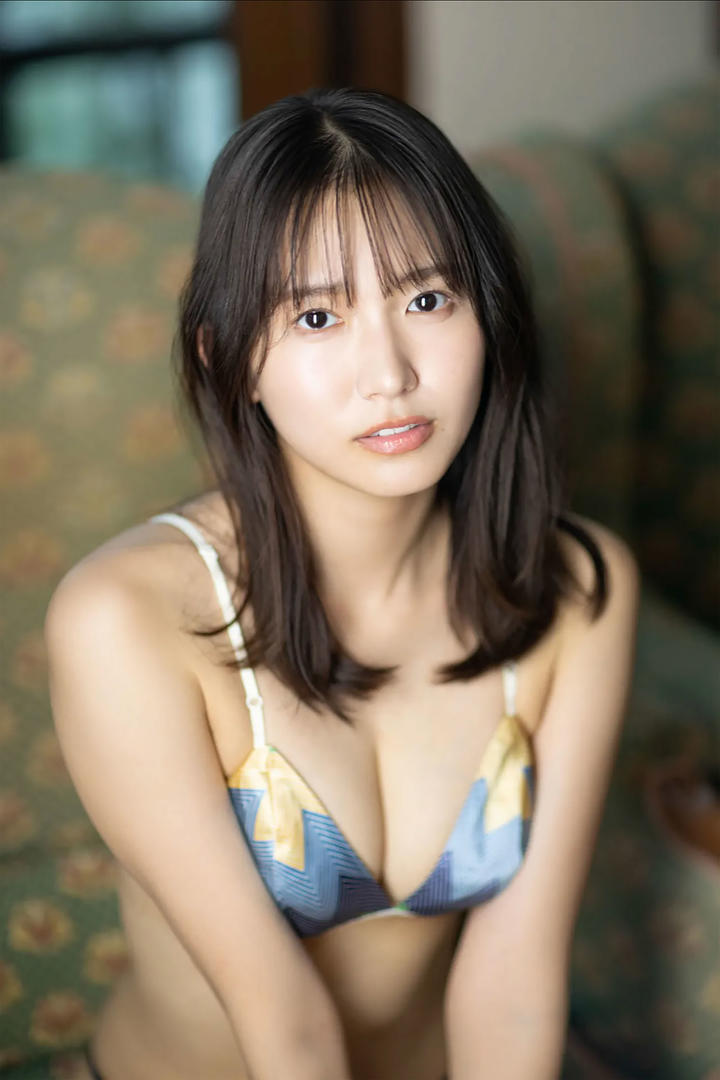 日本内衣模特性感自拍