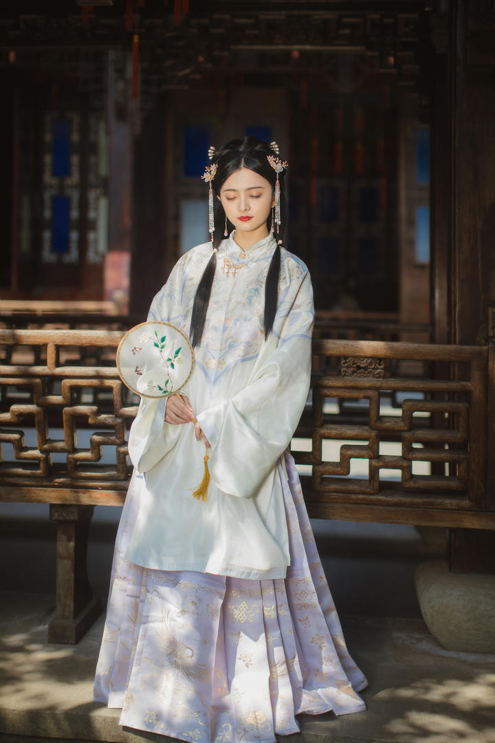 气质古典汉服美女798艺术写真图片