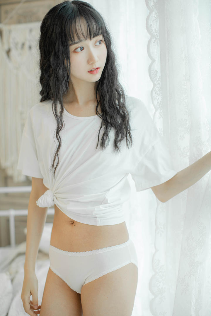 极品国产内衣少女摄影图片永久免费下载