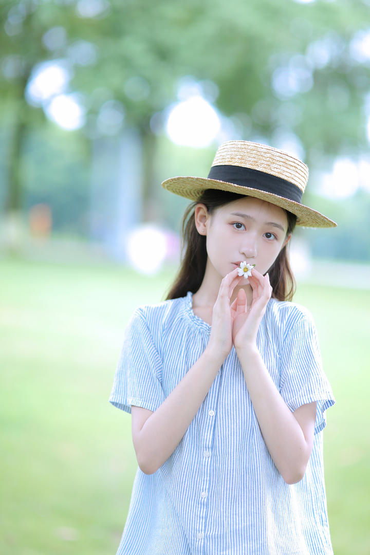 4K清纯养眼美女主播网红高清人像摄影图片
