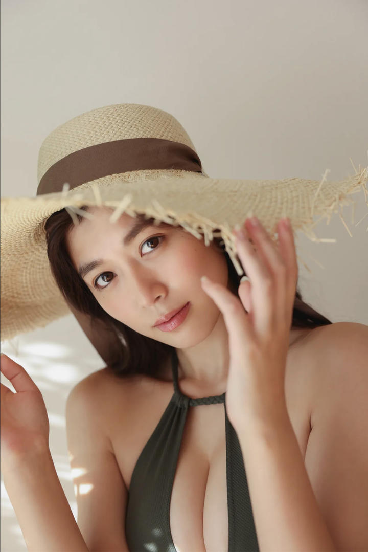 日韩专区美女裸体丰满白嫩大尺度尤物图片
