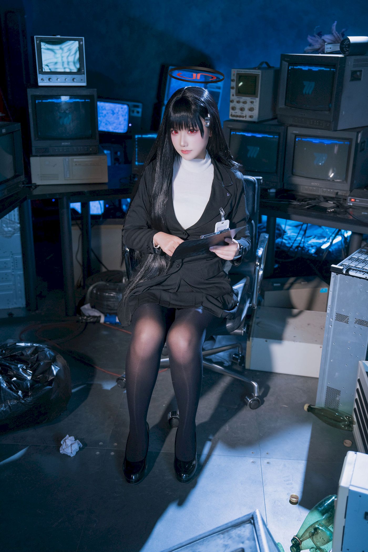 lunananya黑丝西装服饰COS蔚蓝档案调月莉音