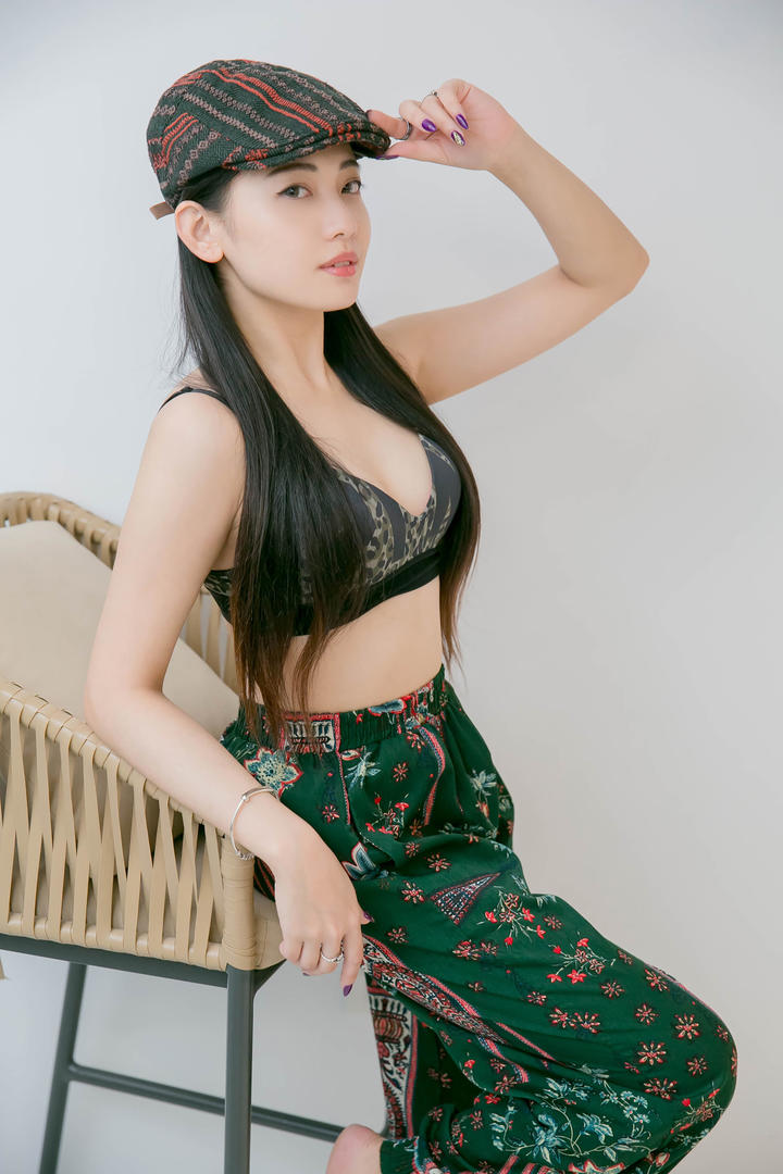 国模吧性感气质女神高清美女壁纸图片大全
