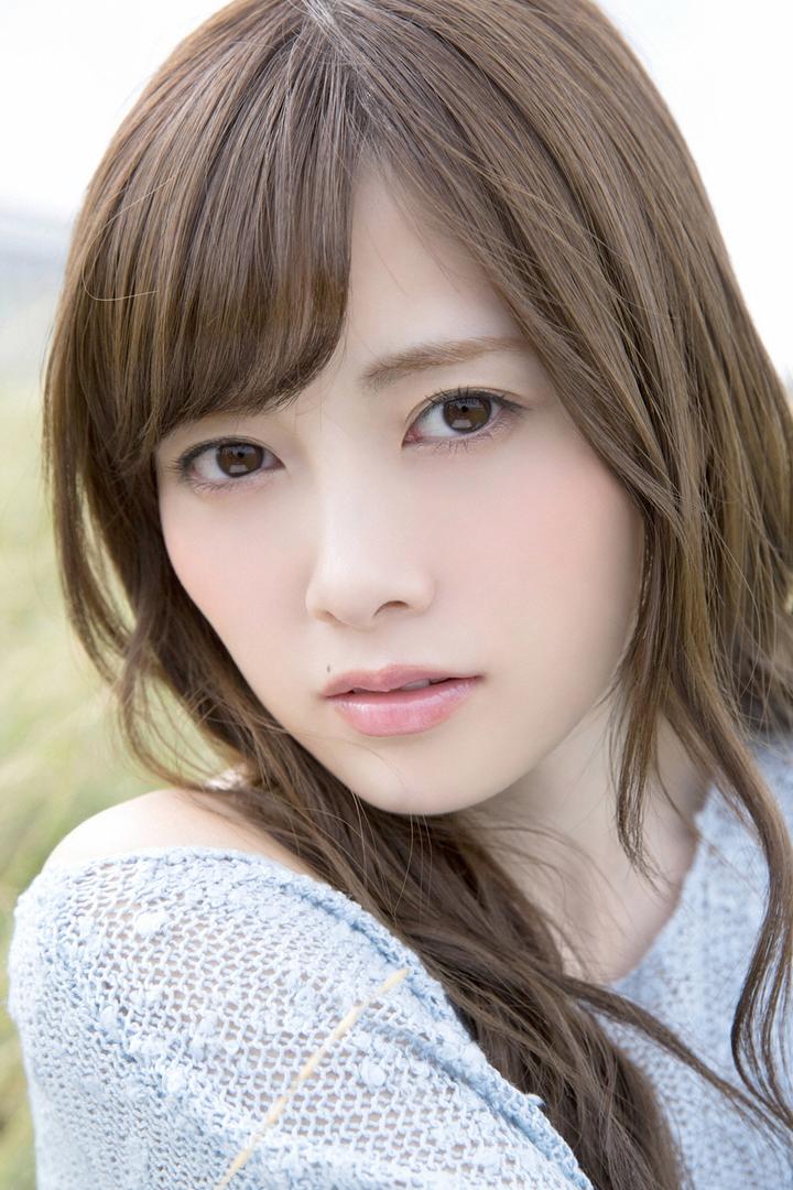 日本温柔漂亮美女高清特写图片