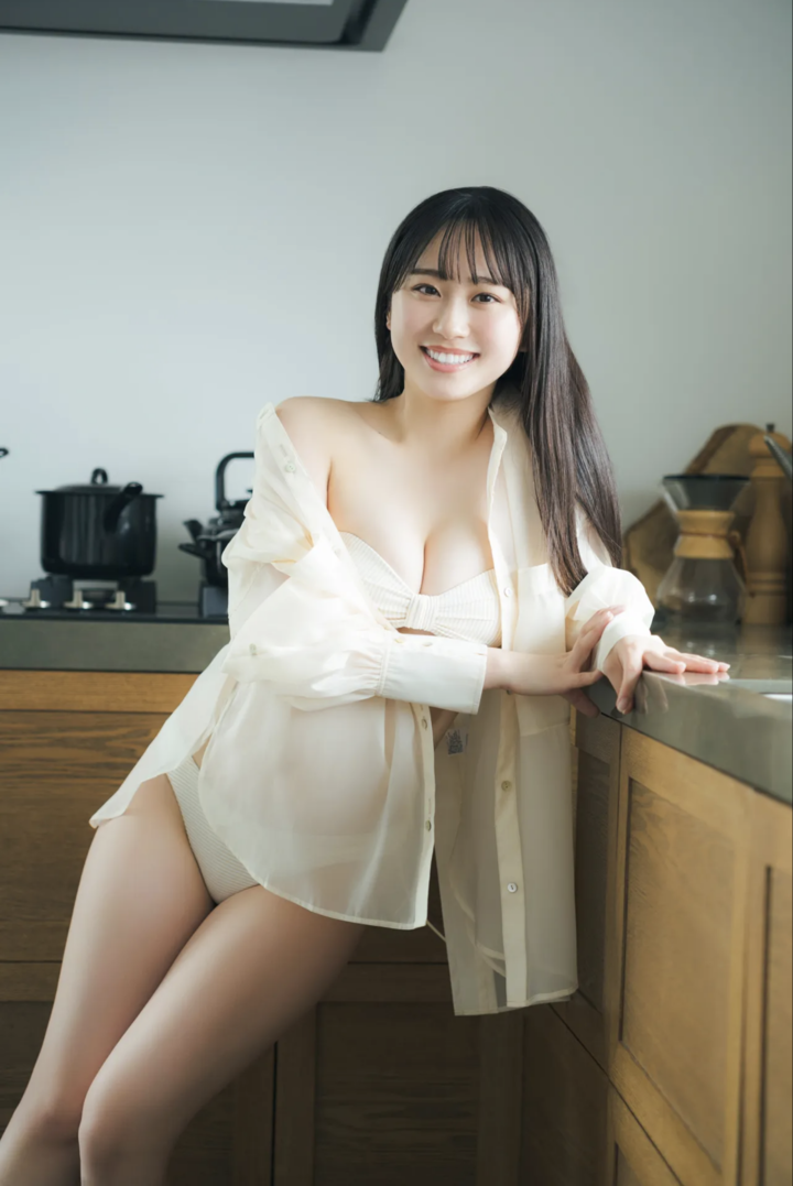 97精产国品一二三产区美女性感写真图片