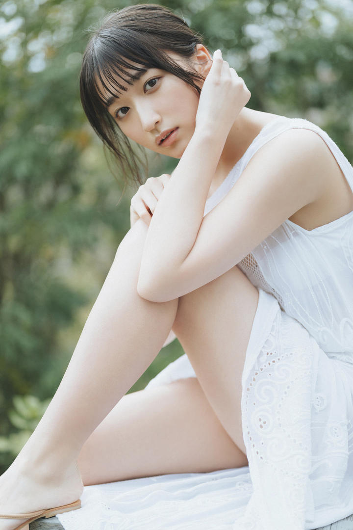 清纯日本极品粉嫩美女艺术照写真集