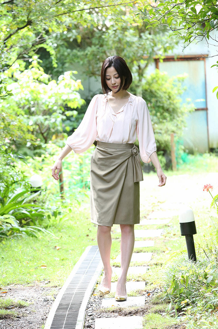 高清日产成美女性感福利图在线下载