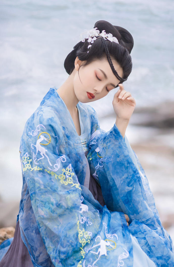 海边极品颜值古装汉服美女高清壁纸图片大全