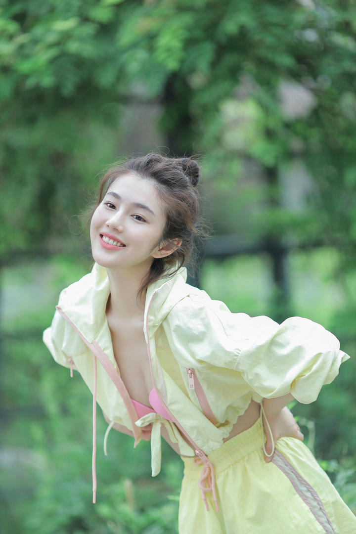 高清美女图库养眼唯美女生壁纸大全