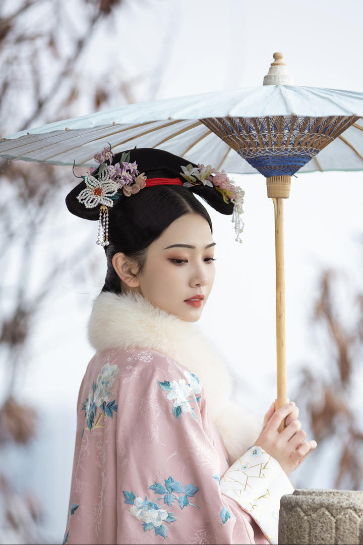 优雅气质小主古典旗袍美女唯美艺术照图片大全