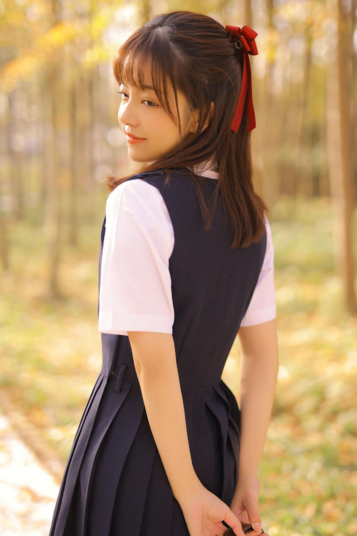 女生头像小清新 可爱清纯美女写真图片