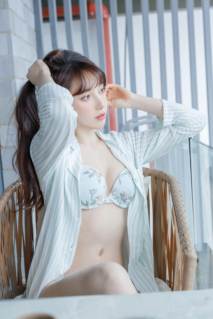 绝美国模性感女神内衣摄影图片