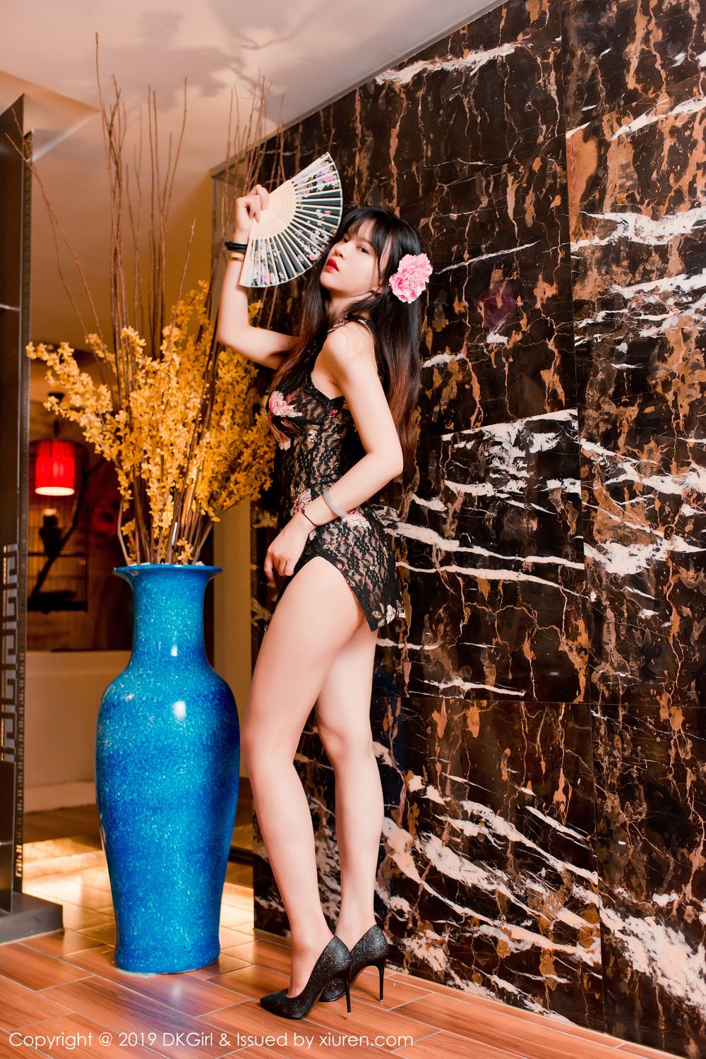 御女郎新人模特桃子marry镂空旗袍蕾丝内衣诱惑首套写真