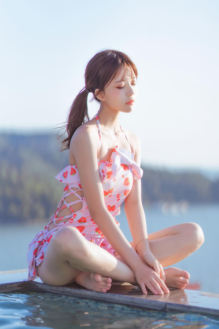 mm131清纯女生泳装写真集套图免费下载