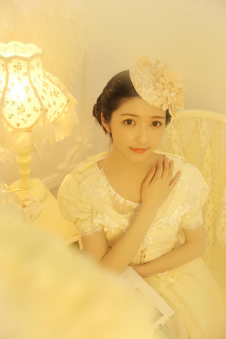 高清优质女生头像唯美摄影写真网站