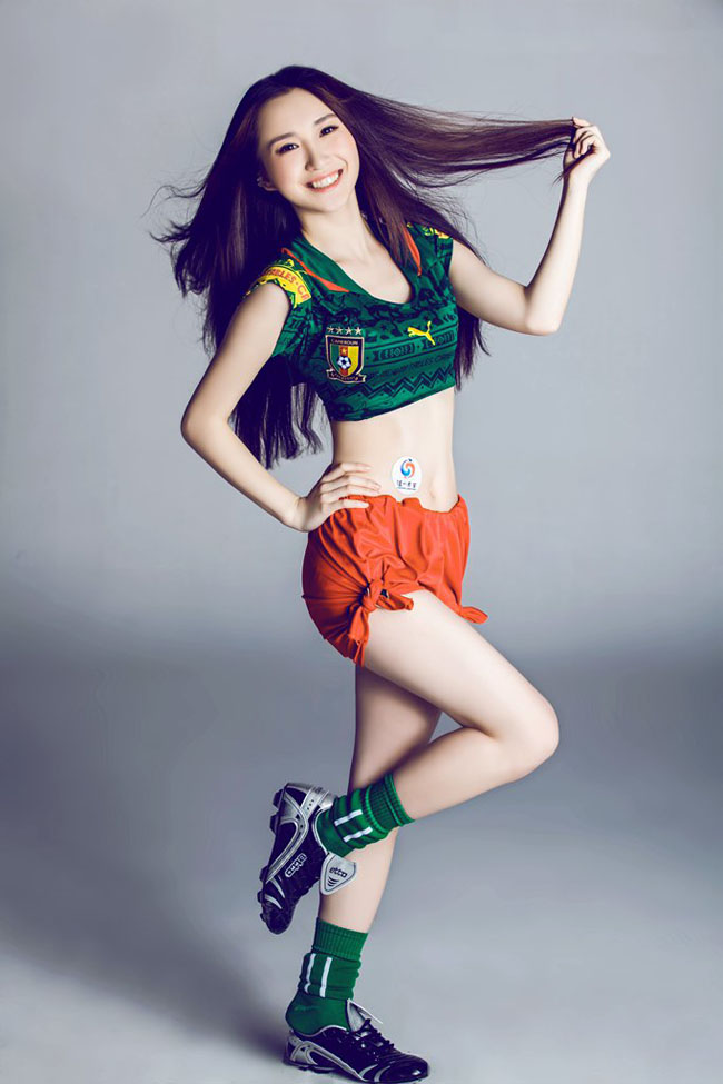 青春活力美少女劲爆十足-孟娇霞