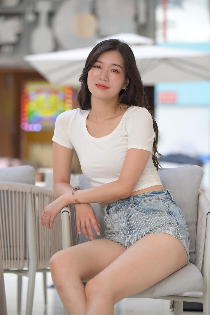 韩国街拍天然美女素人高清图片