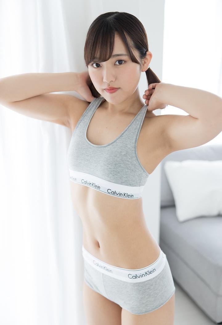 清纯日本内衣少女私密套图下载免费