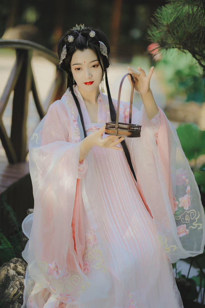 唯美清纯古风意境美女古装写真图片欣赏