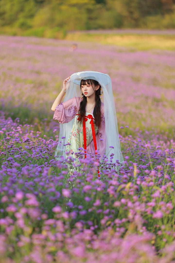 清纯古装汉服小美女个人艺术照图片大全