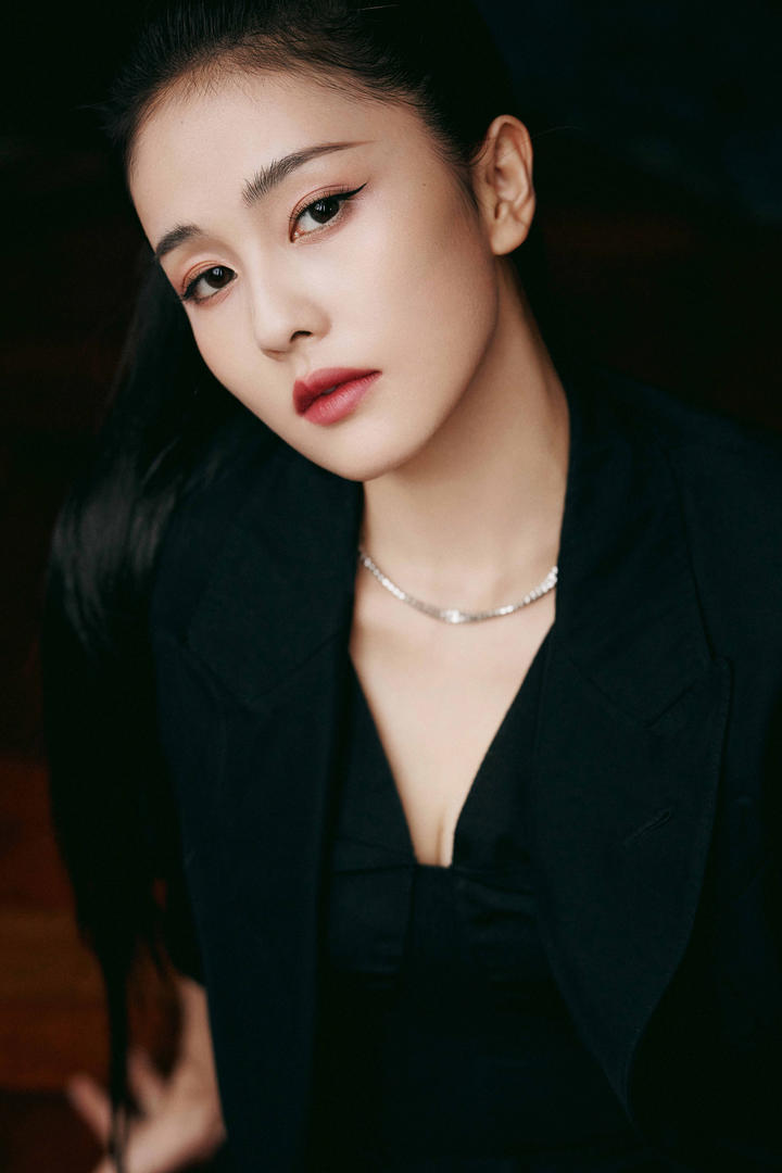 超清国内漂亮女明星白鹿个人写真壁纸图片