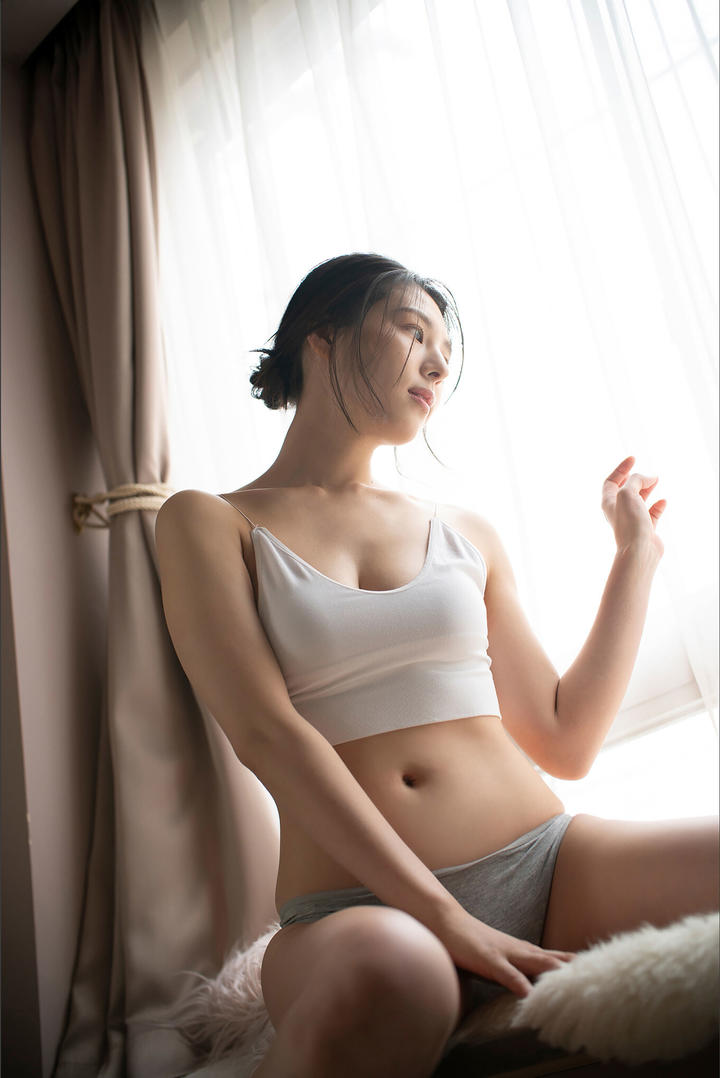 日本成熟美女写真图片