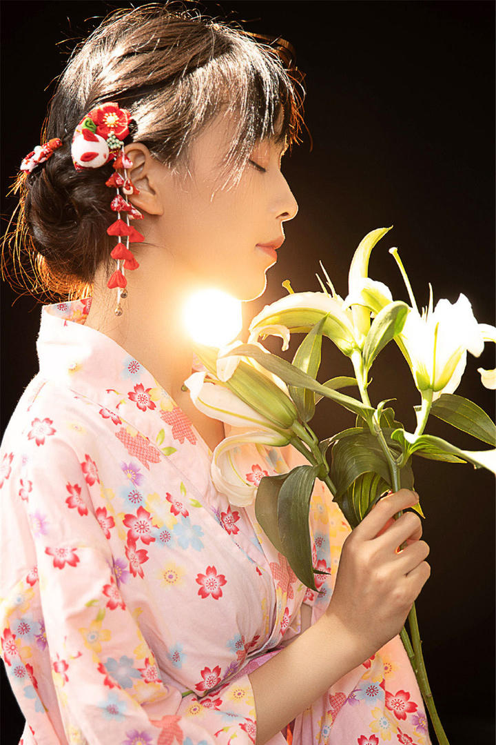 极品颜值日本清纯古装美女图片免费下载