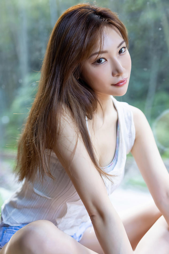 国产精品爱蜜社极品美女国模私拍艺术照片