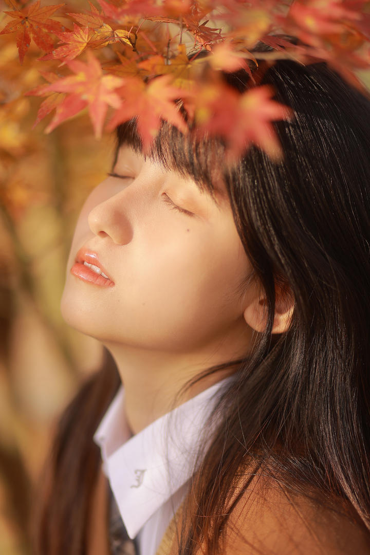 韩国清纯女大学生高清写真图片